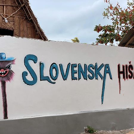 Slovenska Hisa Zanzibar Nungwi Esterno foto